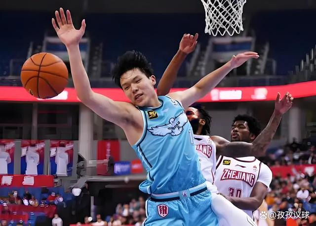 开云官网-广厦男篮发布备战花絮；清晨状态回暖；英超任务艰巨；细节决定成败的简单介绍