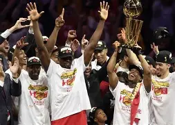 关于托特纳姆迎NBA总决赛关键赛，窗口期豪取连胜，赛场秩序良好，赛程密集仍需轮换的信息